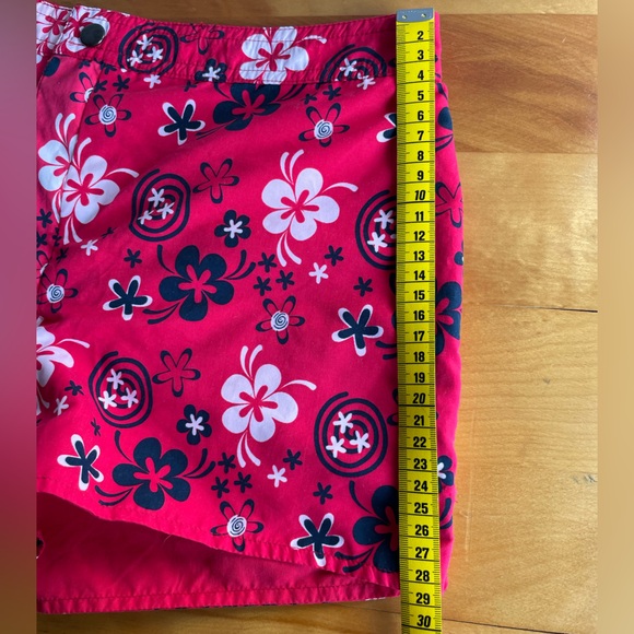 NWOT Y2K Board Shorts - Picture 13 of 16